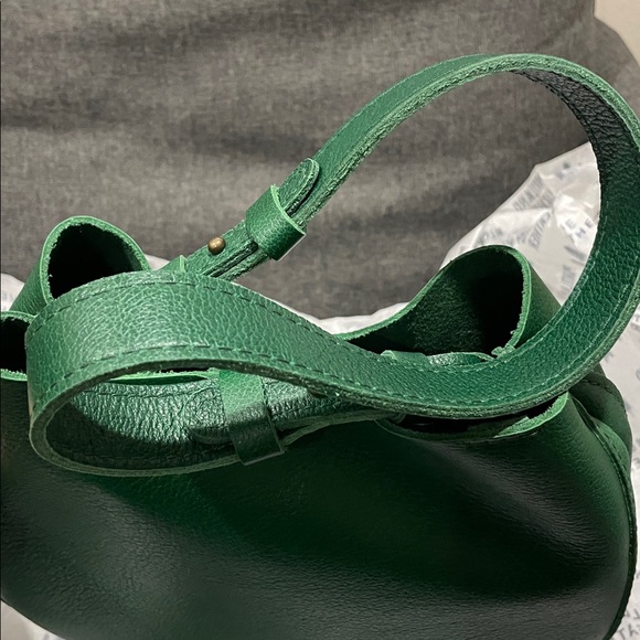 ⚡️LAST CALL⚡️Portland Leather Green Bacalar Olivia Shoulder Bag - Picture 8 of 13